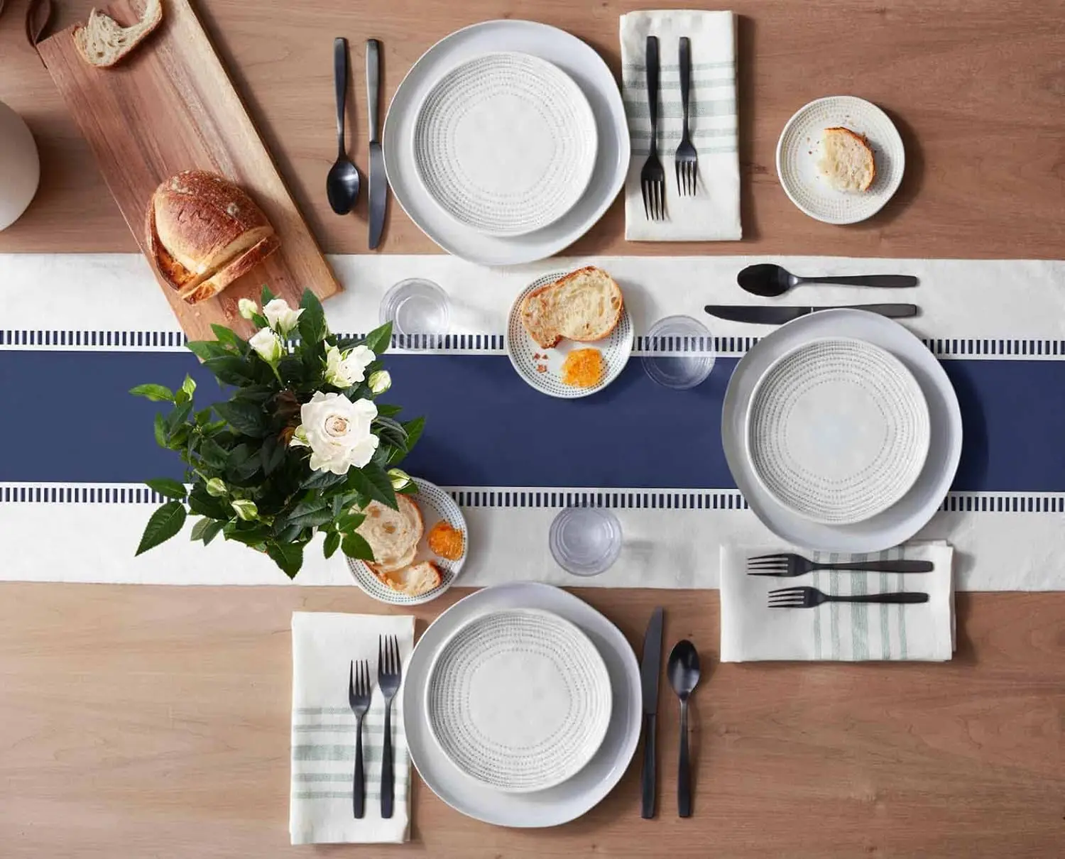 ผ้าปูโต๊ะผ้าลินินสีกรมท่าผ้าลิ - Christmas Table Runner บทวิจารณ์และราคา